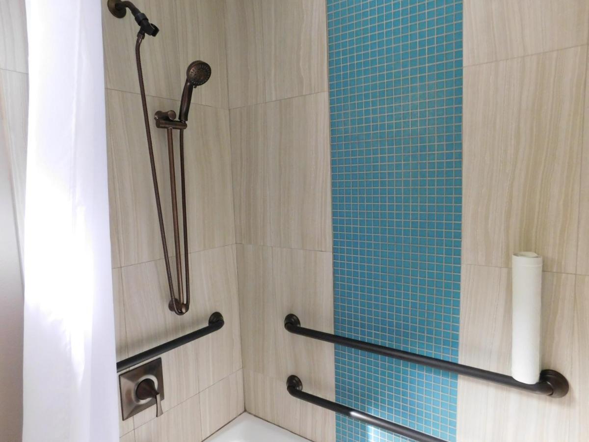 Wave Street Inn Μοντερέι Εξωτερικό φωτογραφία