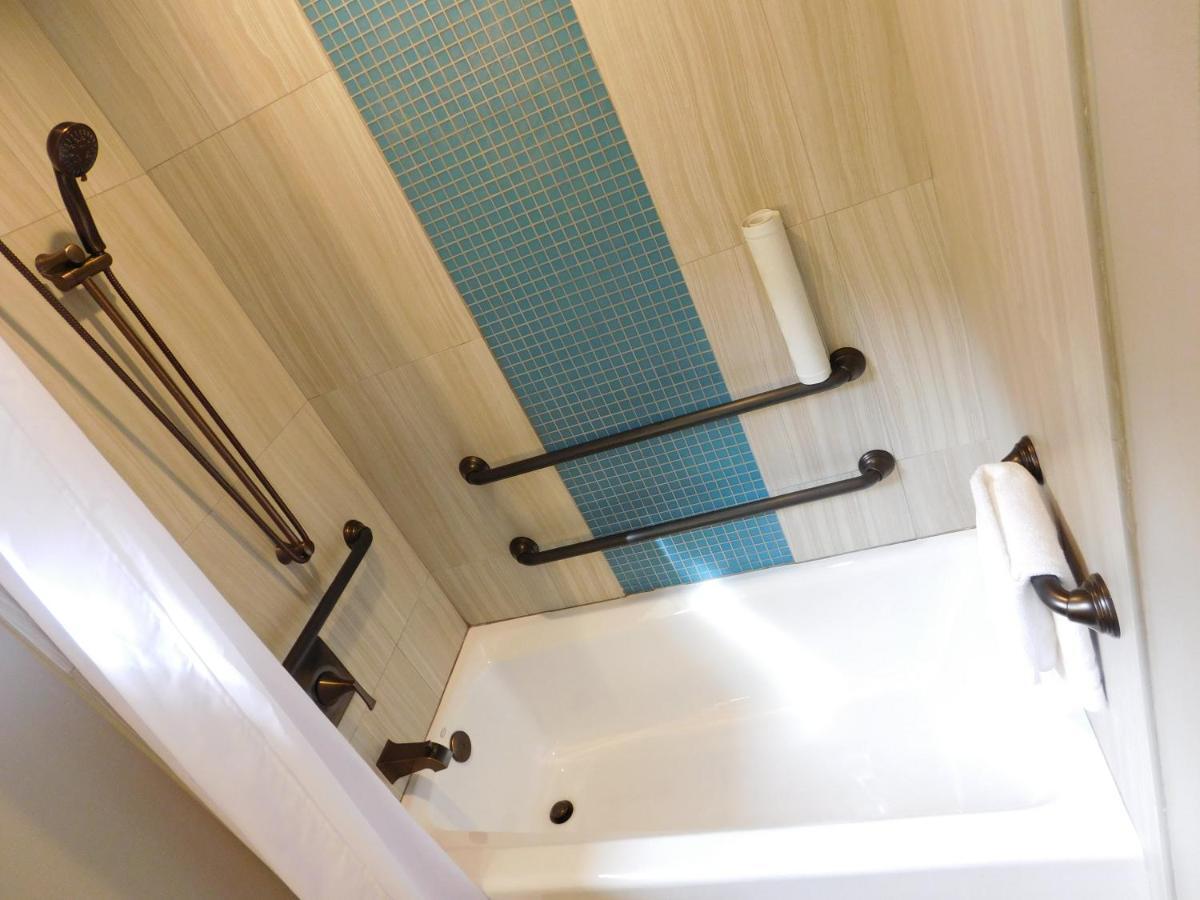 Wave Street Inn Μοντερέι Εξωτερικό φωτογραφία